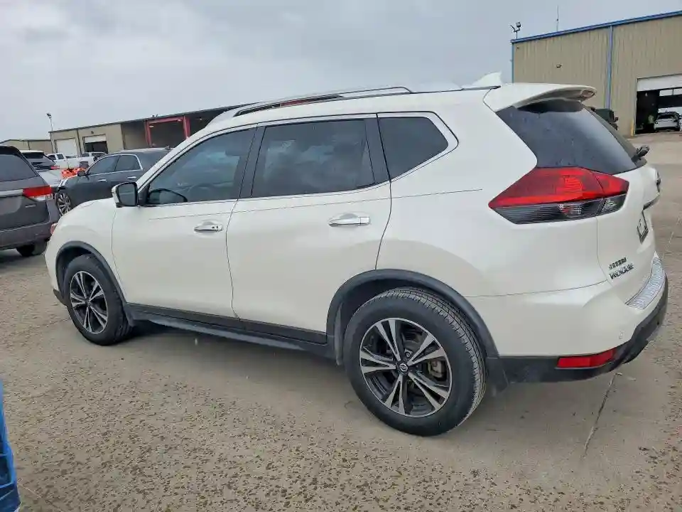 JN8AT2MT0KW267428 2019 NISSAN ROGUE-1