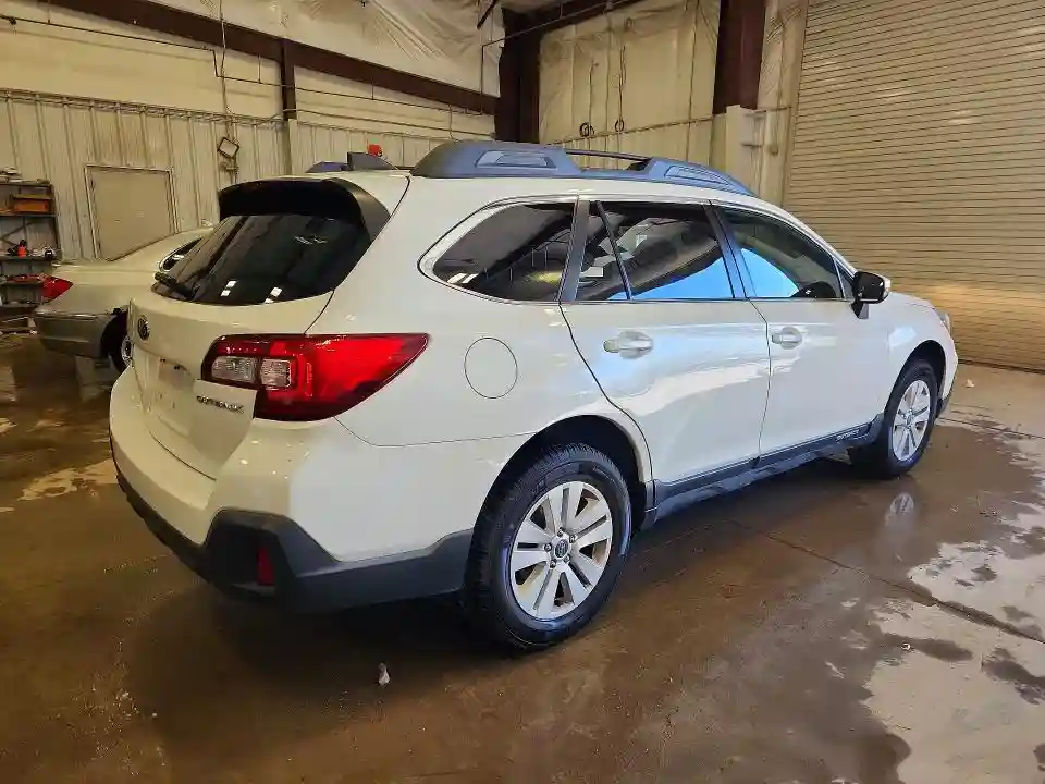 4S4BSAFC9K3248240 2019 SUBARU OUTBACK-2