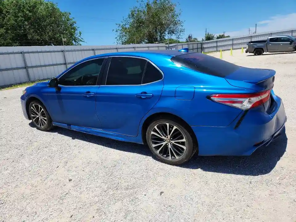 4T1B11HK1KU194935 2019 TOYOTA CAMRY-1