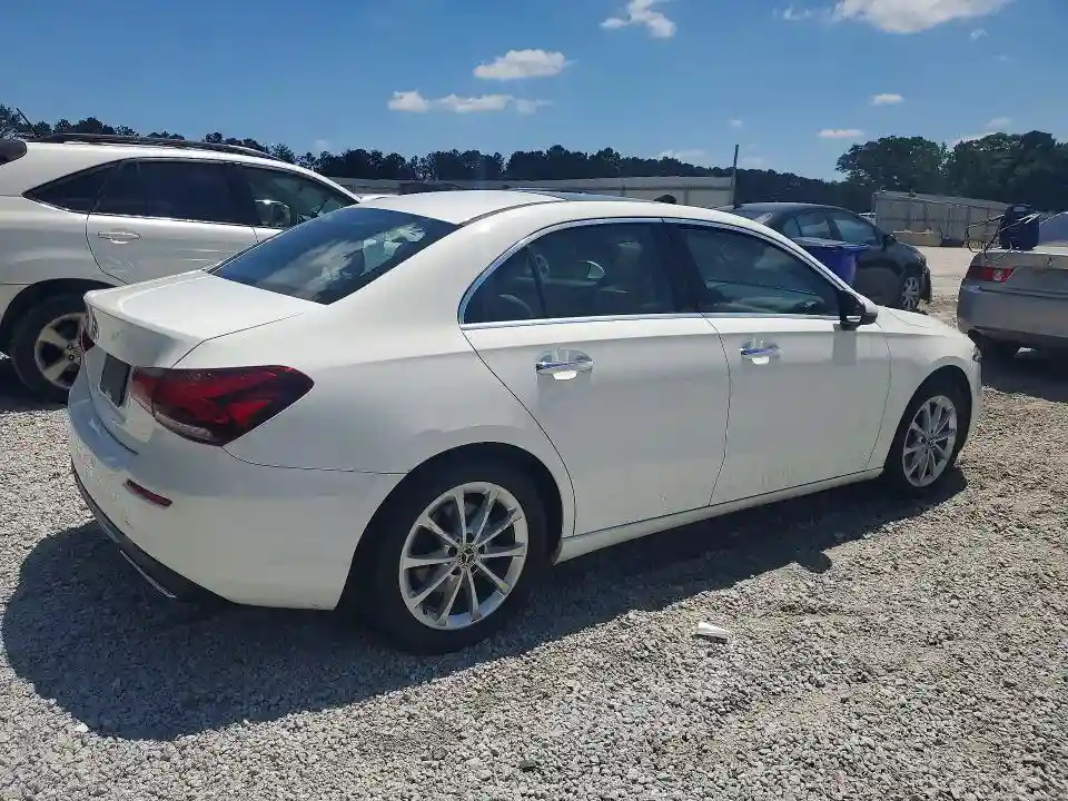WDD3G4EB5KW025122 2019 MERCEDES-BENZ A-CLASS-2
