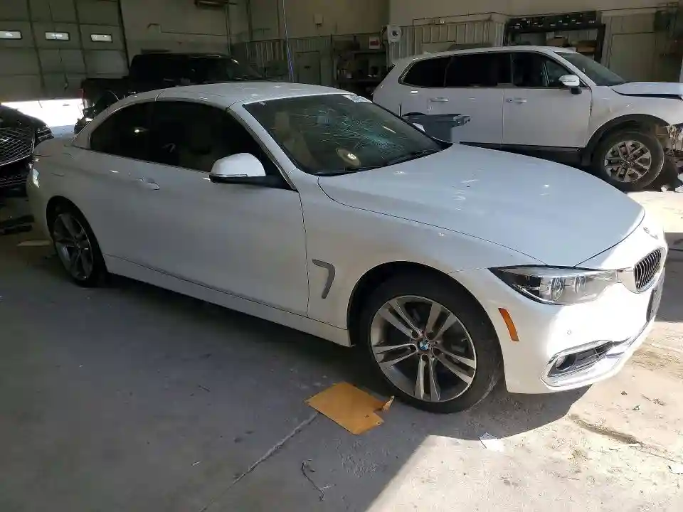 WBA4Z3C51JEC56393 2018 BMW 4 SERIES-3