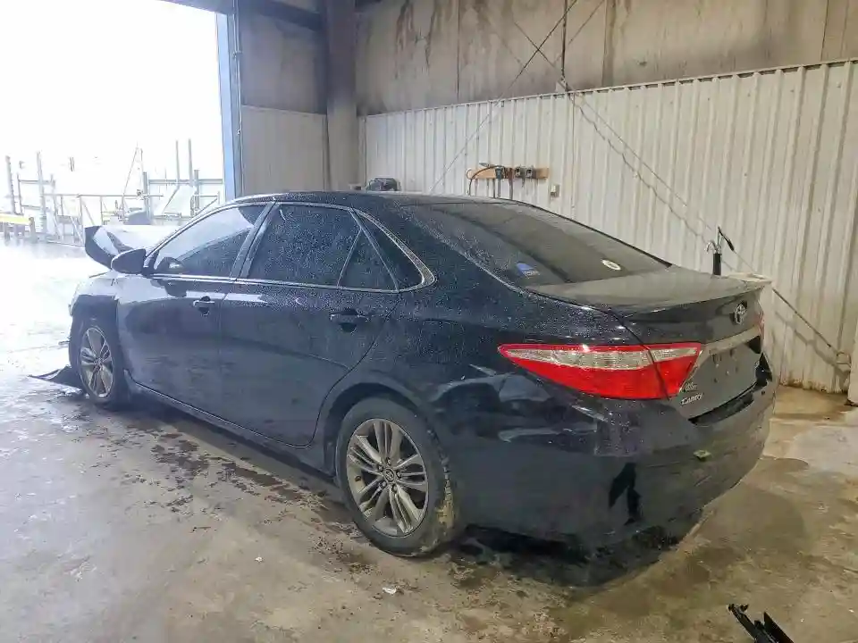 4T1BF1FK3GU503560 2016 TOYOTA CAMRY-1