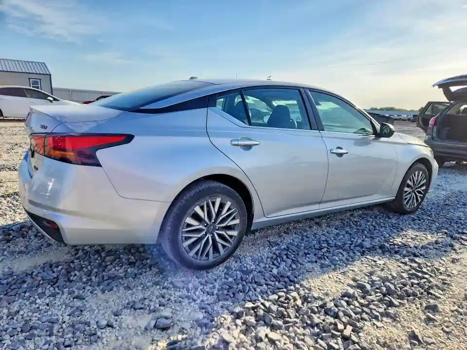 1N4BL4DW4RN429847 2024 NISSAN ALTIMA-2