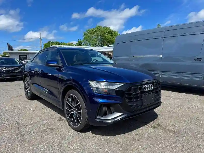 WA1FVAF18KD029107 2019 AUDI Q8-0