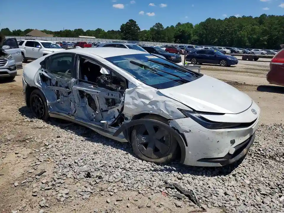 JTDACAAU7R3036055 2024 TOYOTA PRIUS LE-3
