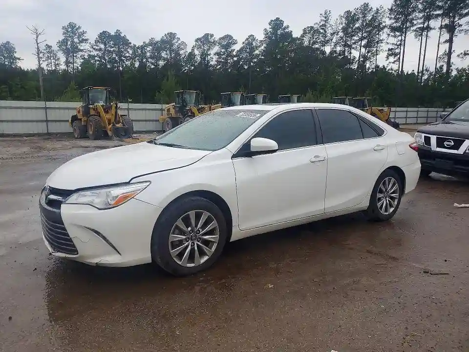 4T1BF1FK2GU606517 2016 TOYOTA CAMRY-0