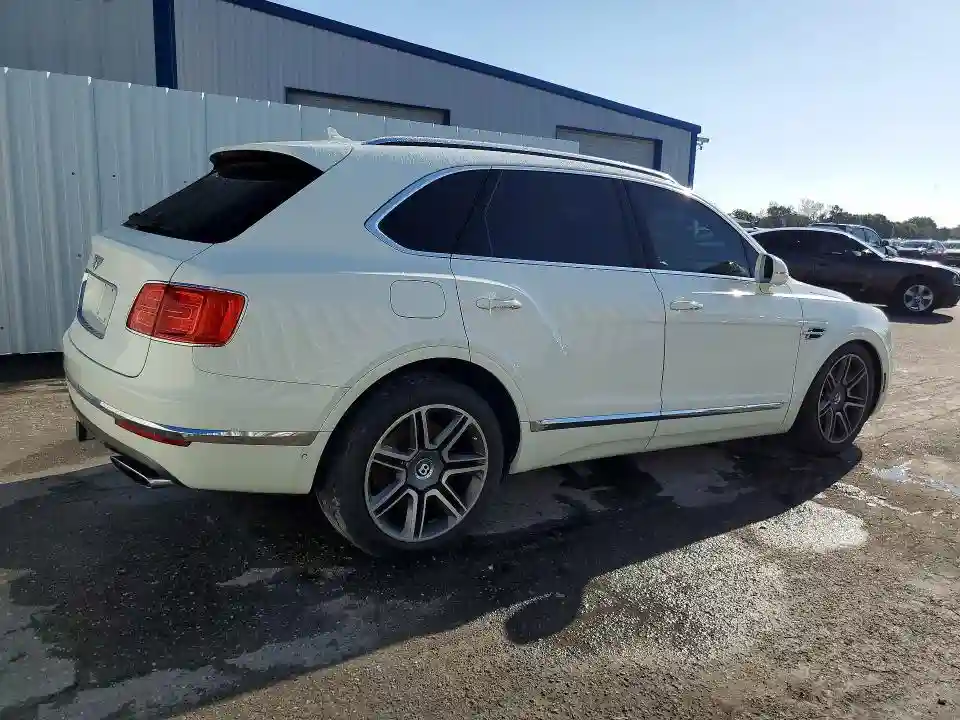 SJAAC4ZV0JC019215 2018 BENTLEY ALL MODELS-2