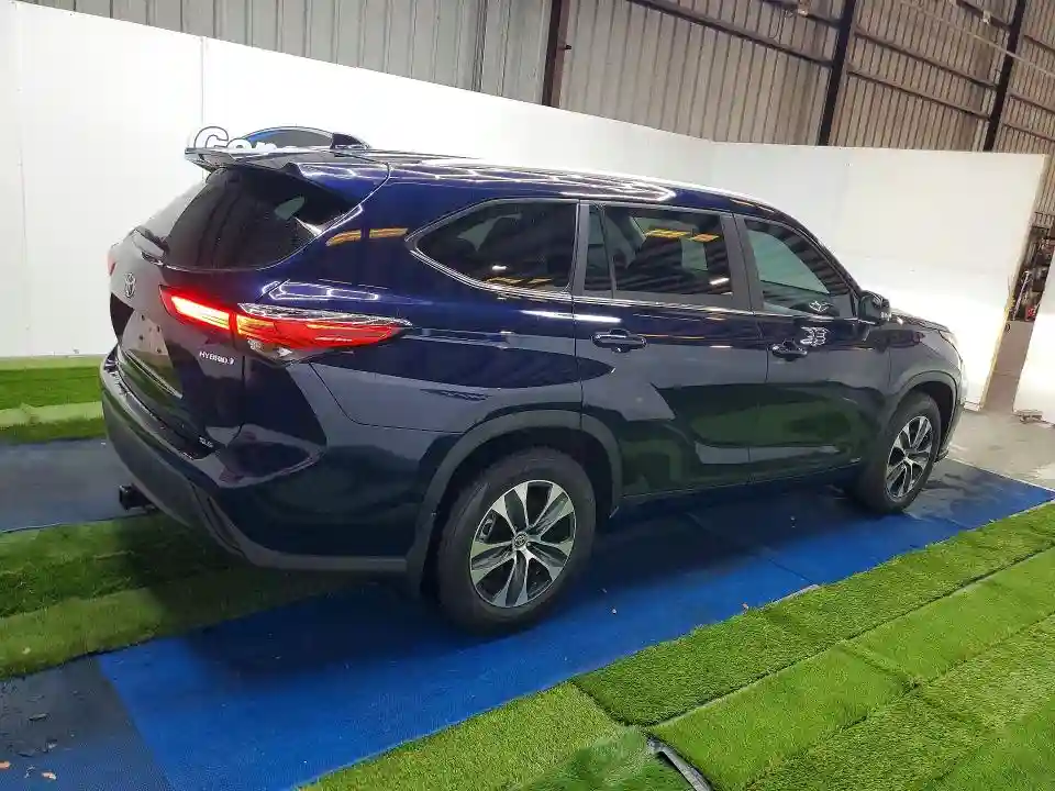 5TDKBRCH9PS126003 2023 TOYOTA HIGHLANDER-2
