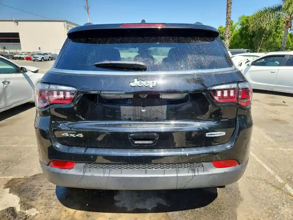 3C4NJDBN6ST594795 2025 JEEP COMPASS-5