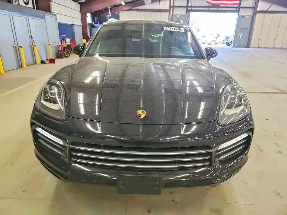 WP1AE2AY4KDA50934 2019 PORSCHE CAYENNE-4