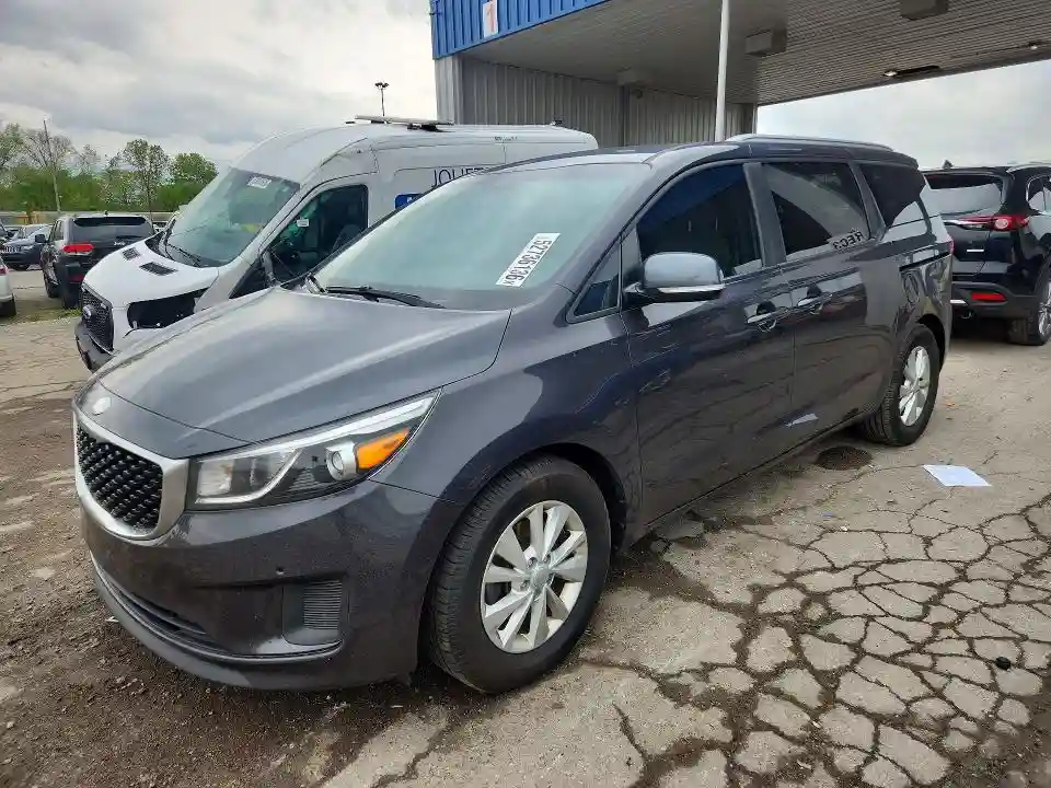 KNDMB5C1XJ6396823 2018 KIA SEDONA-0