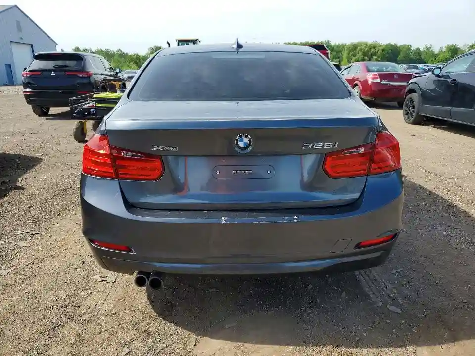 WBA3B5G5XFNS14783 2015 BMW 3 SERIES-5