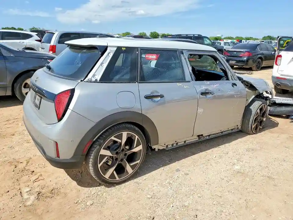 WMW43GD01T2Y23201 2026 MINI COOPER-2