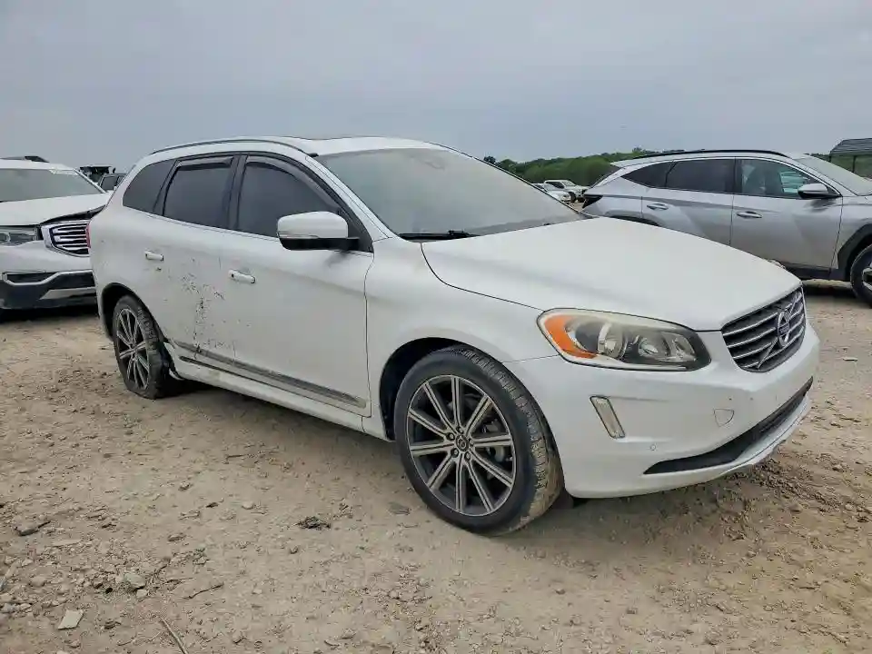 YV4902RK1F2670285 2015 VOLVO XC60-3