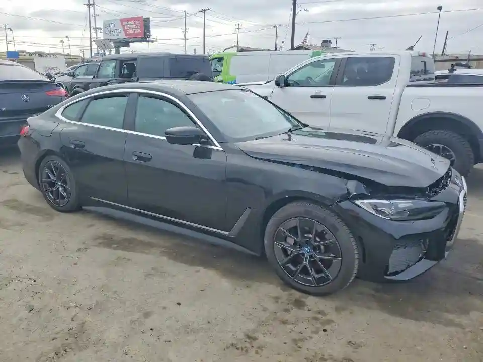 WBY43AW04RFS63784 2024 BMW I4 EDRIVE-3