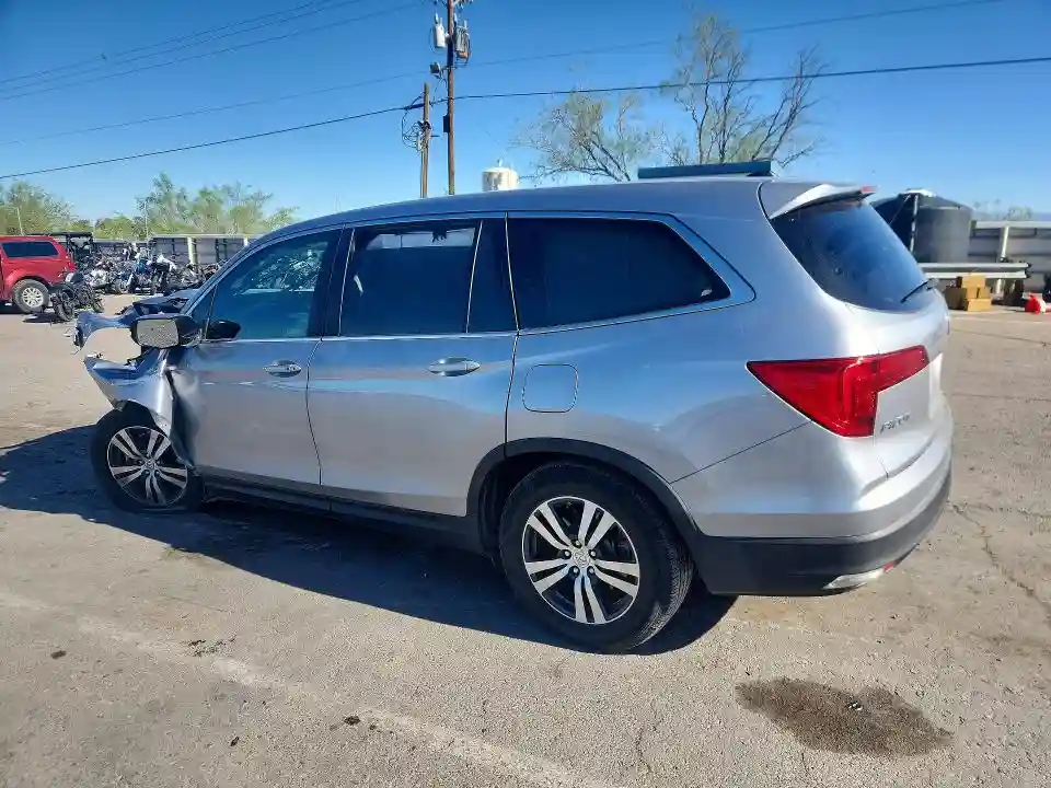 5FNYF5H39JB033658 2018 HONDA PILOT-1