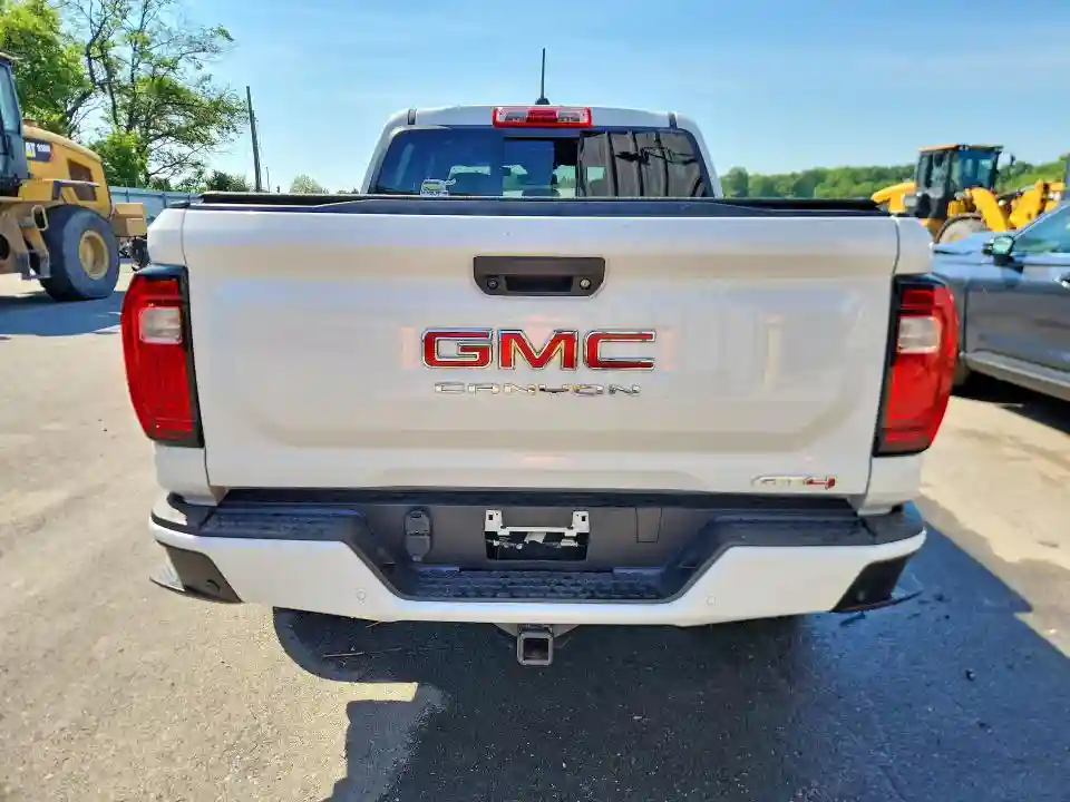1GTP6DEKXR1263053 2024 GMC CANYON-5