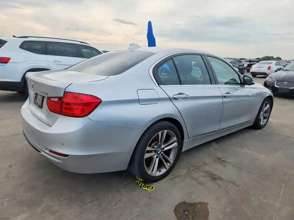 WBA3A5C54FP604260 2015 BMW 3 SERIES-2