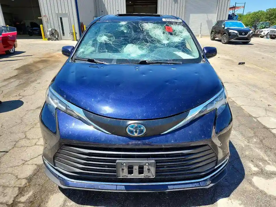5TDYRKEC9MS034075 2021 TOYOTA SIENNA-4