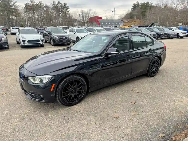 WBA8E1C55JA755929 2018 BMW 3 SERIES-1