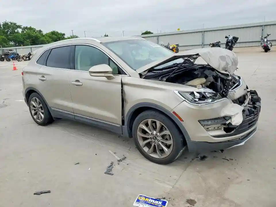 5LMCJ1A9XFUJ10061 2015 LINCOLN MKZ-3