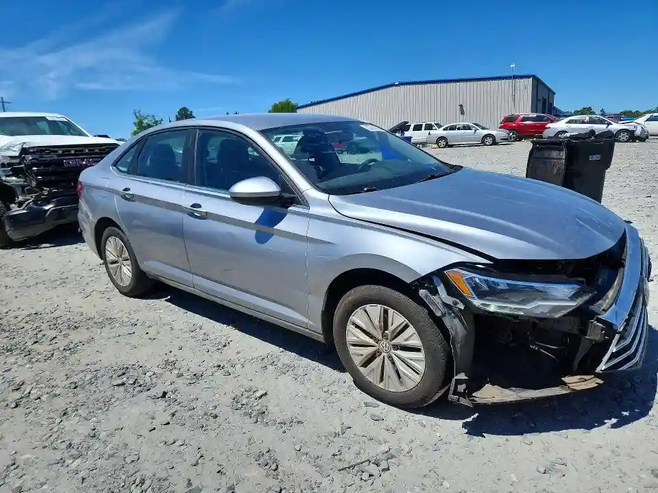 3VWCB7BU6KM265891 2019 VOLKSWAGEN JETTA-3