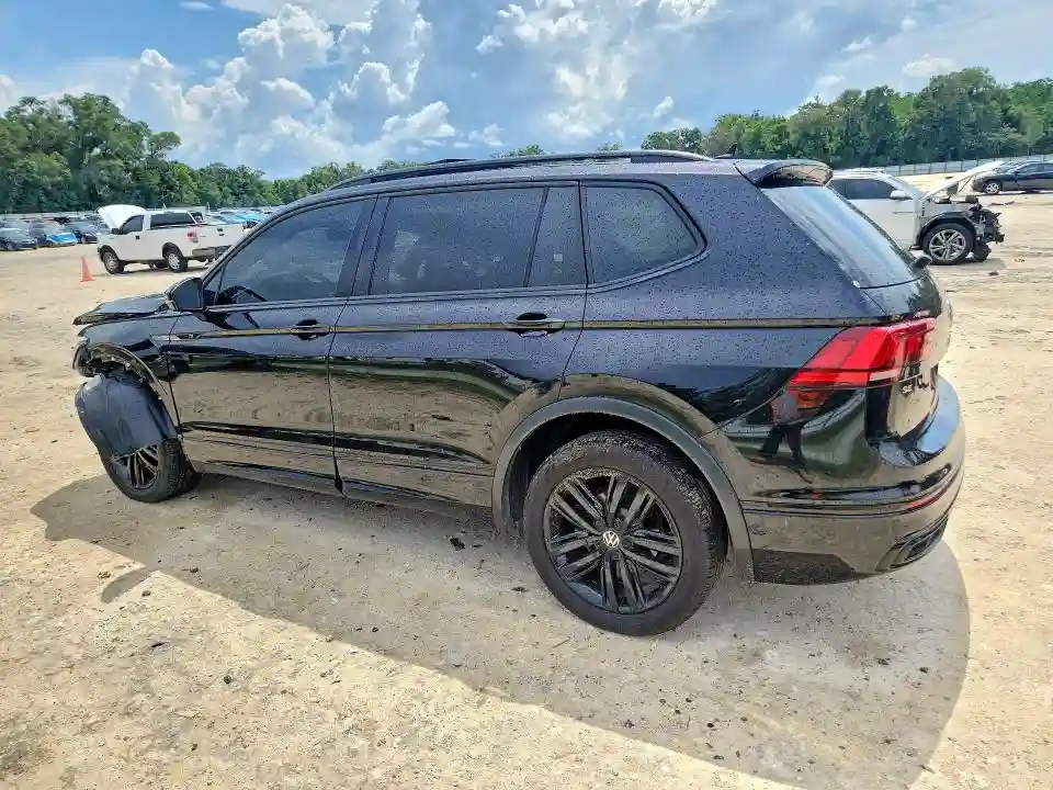 3VVCB7AX2NM118486 2022 VOLKSWAGEN TIGUAN-1