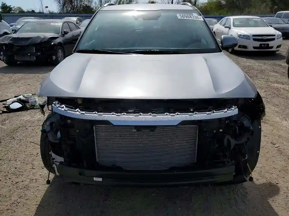 KNDEPCAA5S7824712 2025 KIA SELTOS-4