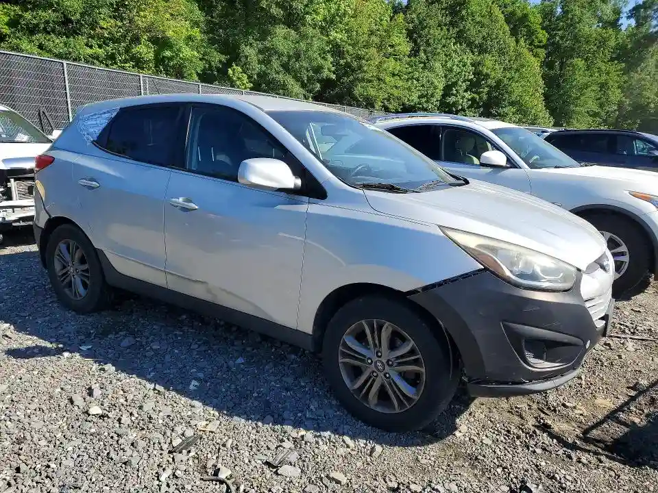 KM8JT3AF7FU953818 2015 HYUNDAI TUCSON-3