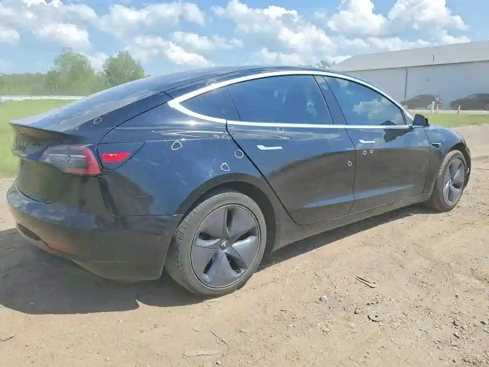 5YJ3E1EA2LF426798 2020 TESLA MODEL 3-2