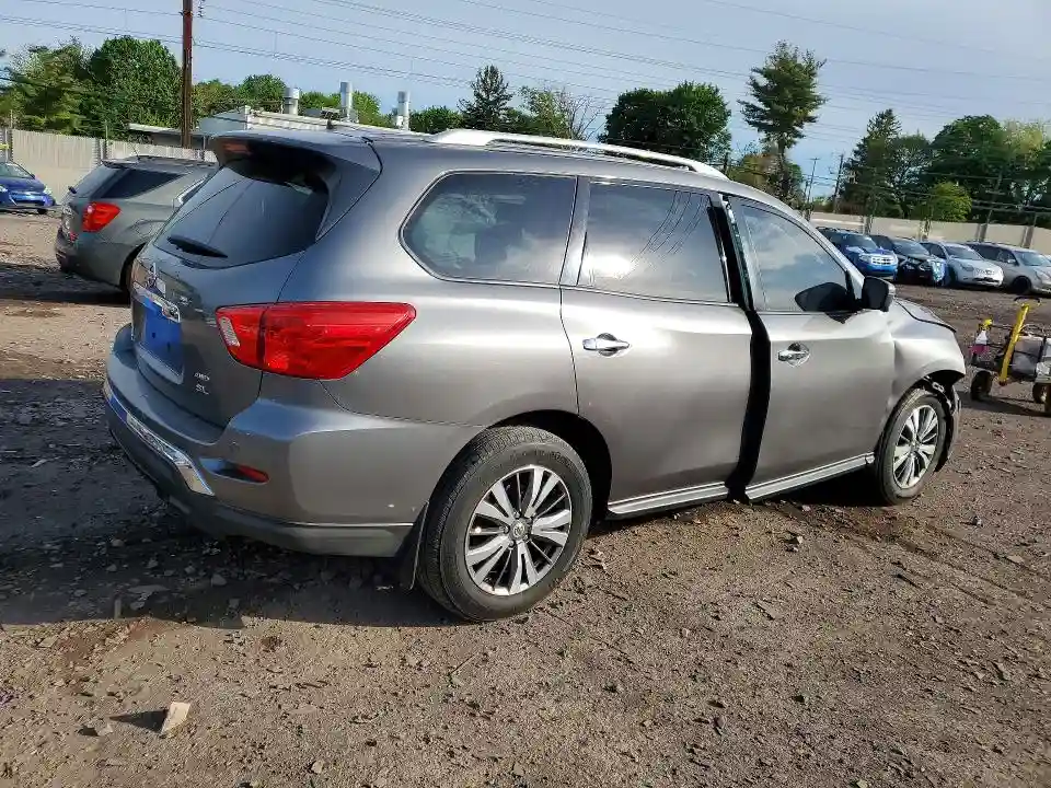 5N1DR2MM3HC642380 2017 NISSAN PATHFINDER-2
