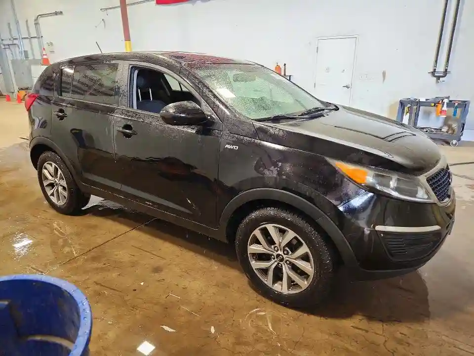 KNDPBCAC8G7835381 2016 KIA SPORTAGE-3
