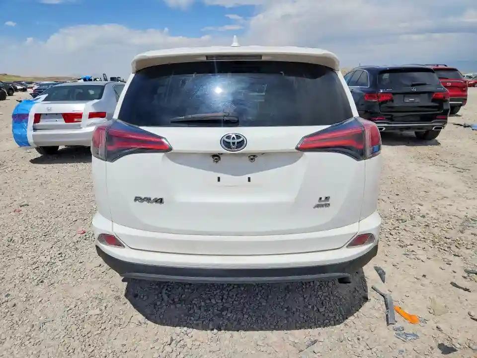 2T3BFREV8JW779189 2018 TOYOTA RAV4-5