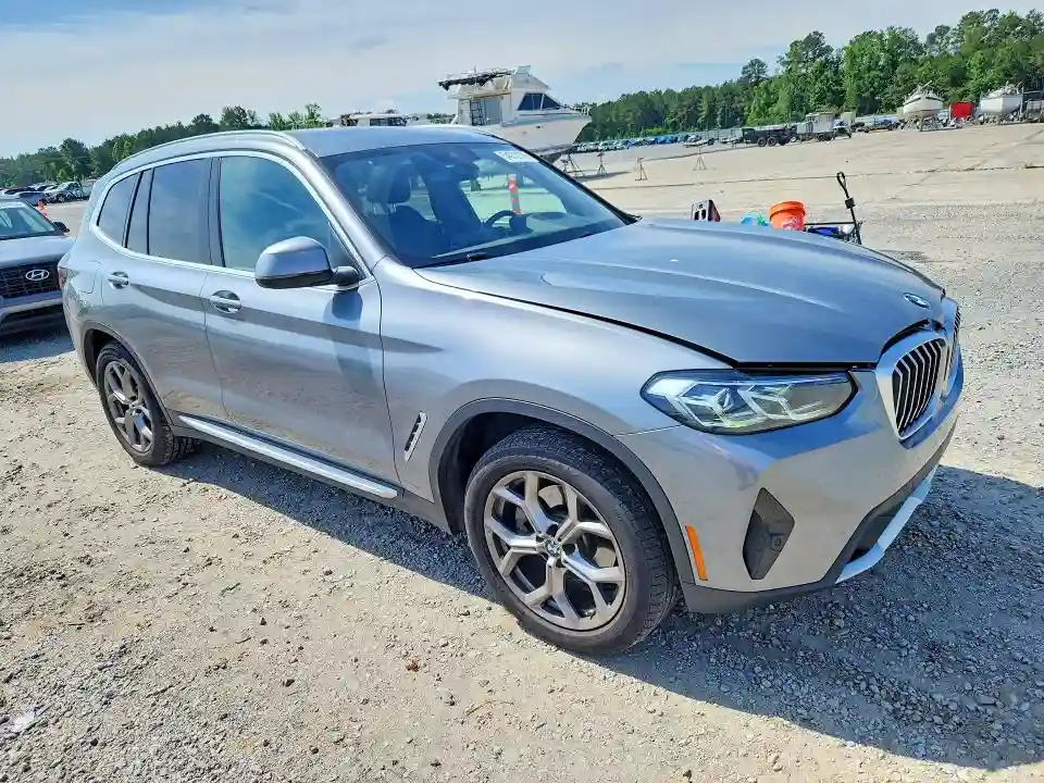 5UX43DP01R9V05803 2024 BMW X3-3