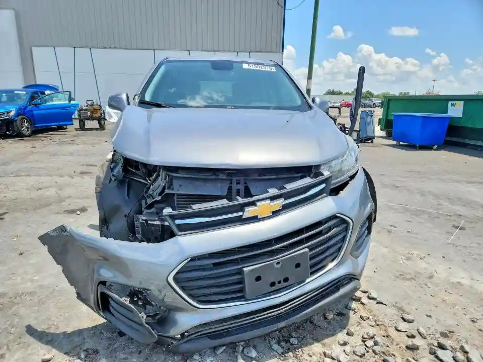 3GNCJKSB3LL156231 2020 CHEVROLET TRAX-4