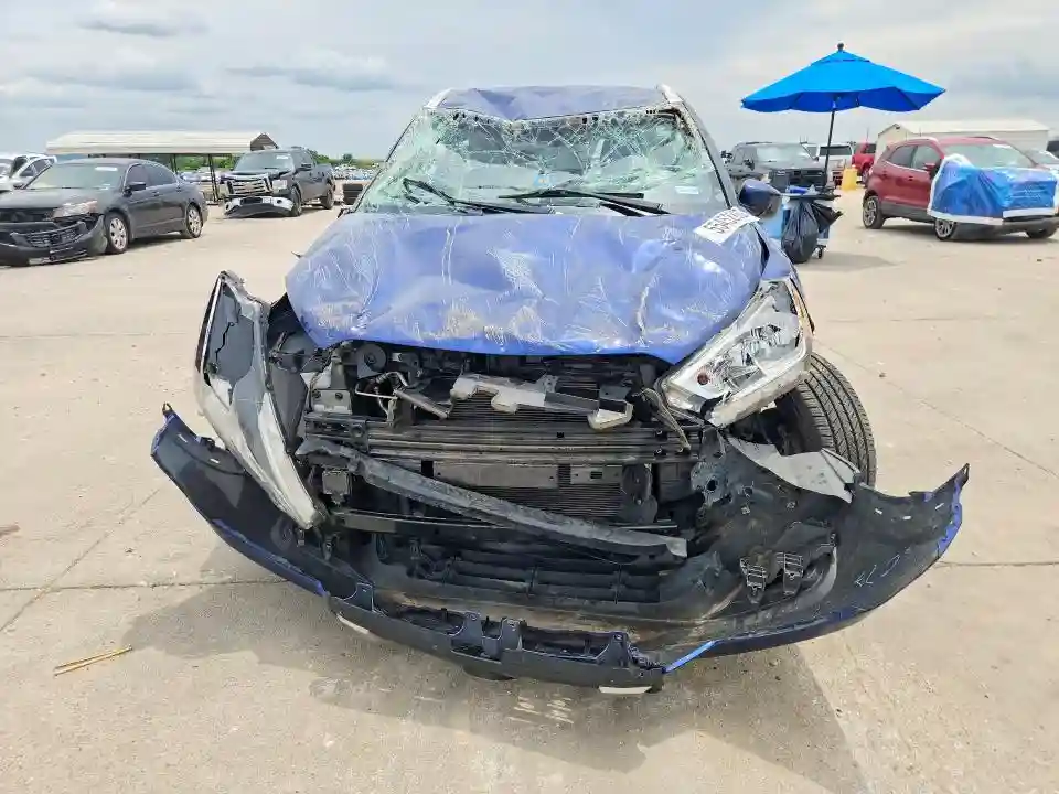 3N1CP5CU6JL529917 2018 NISSAN KICKS-4