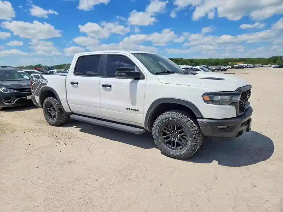 1C6SRFLP8SN594053 2025 RAM 1500-3