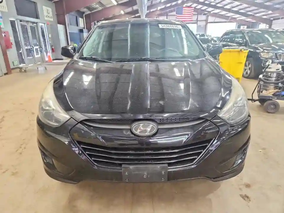 KM8JTCAF7FU076697 2015 HYUNDAI TUCSON-4
