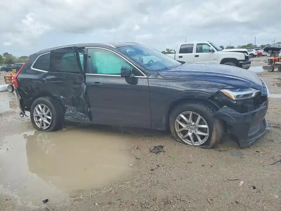 YV4A22RK6M1722651 2021 VOLVO XC60-3
