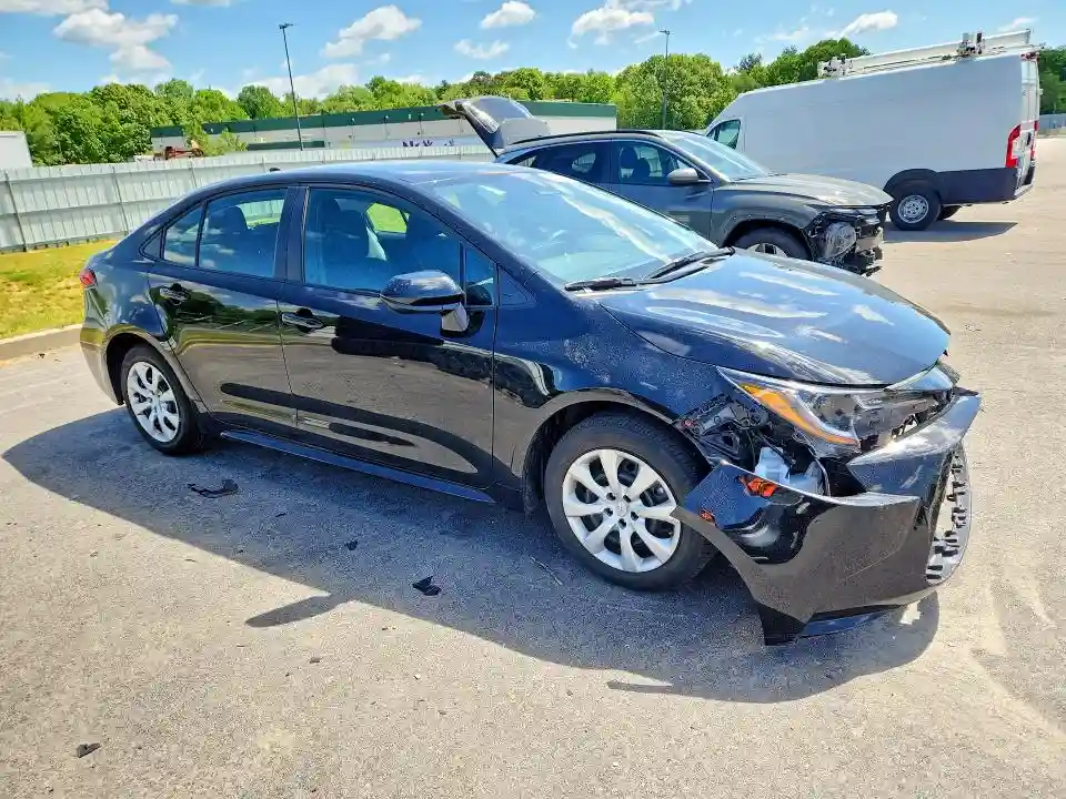 5YFB4MDE2SP320679 2025 TOYOTA COROLLA-3