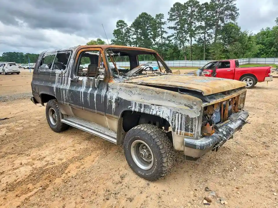 1GNEV18K8JF133758 1988 CHEVROLET BLAZER-3