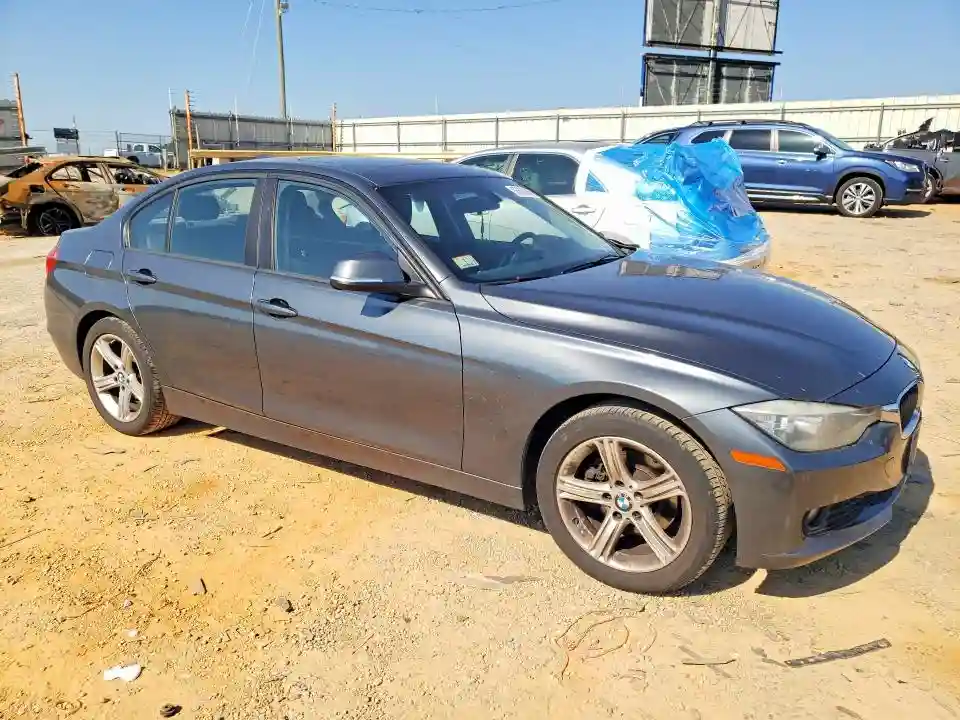 WBA3C3G51FNS75389 2015 BMW 3 SERIES-3