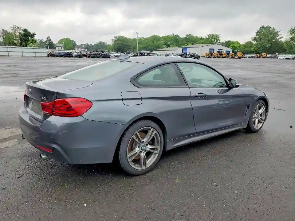 WBA4W9C51JAF93889 2018 BMW 4 SERIES-2