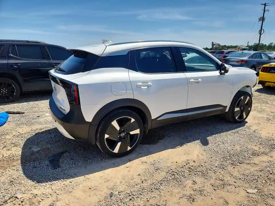 3N8AP6DB5SL346408 2025 NISSAN KICKS-2