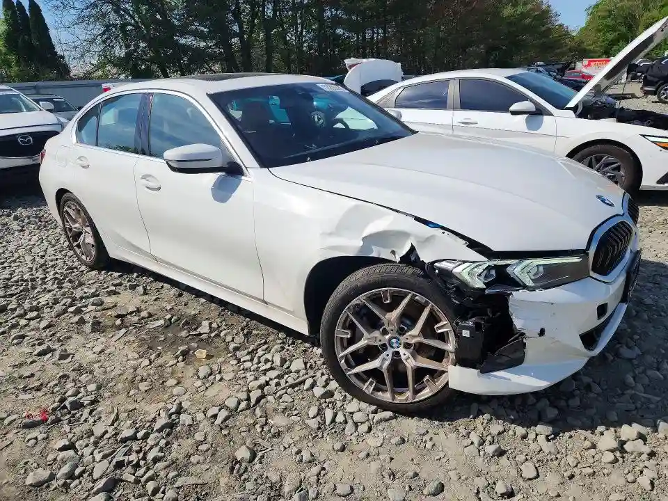 3MW89CW02S8F79211 2025 BMW 3 SERIES-3