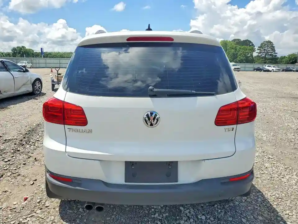 WVGAV7AX4HK001139 2017 VOLKSWAGEN TIGUAN-5