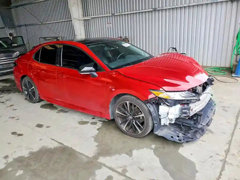 4T1B61HK2KU160102 2019 TOYOTA CAMRY-3