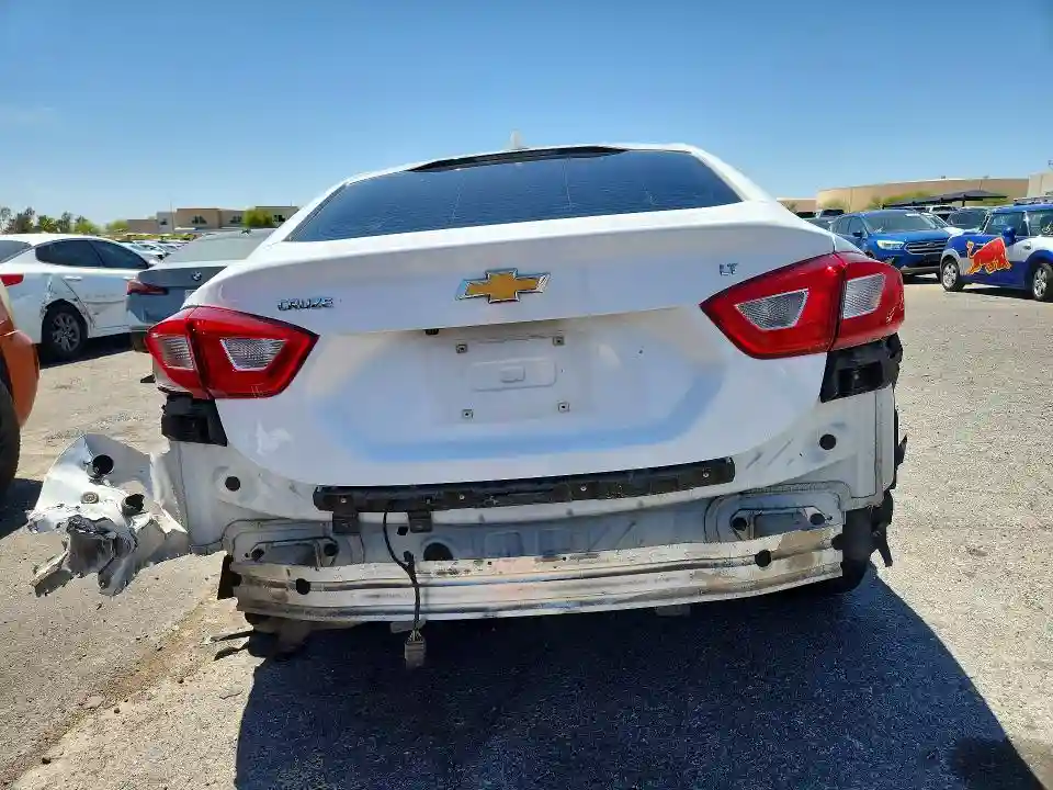 1G1BE5SM9K7131115 2019 CHEVROLET CRUZE-5