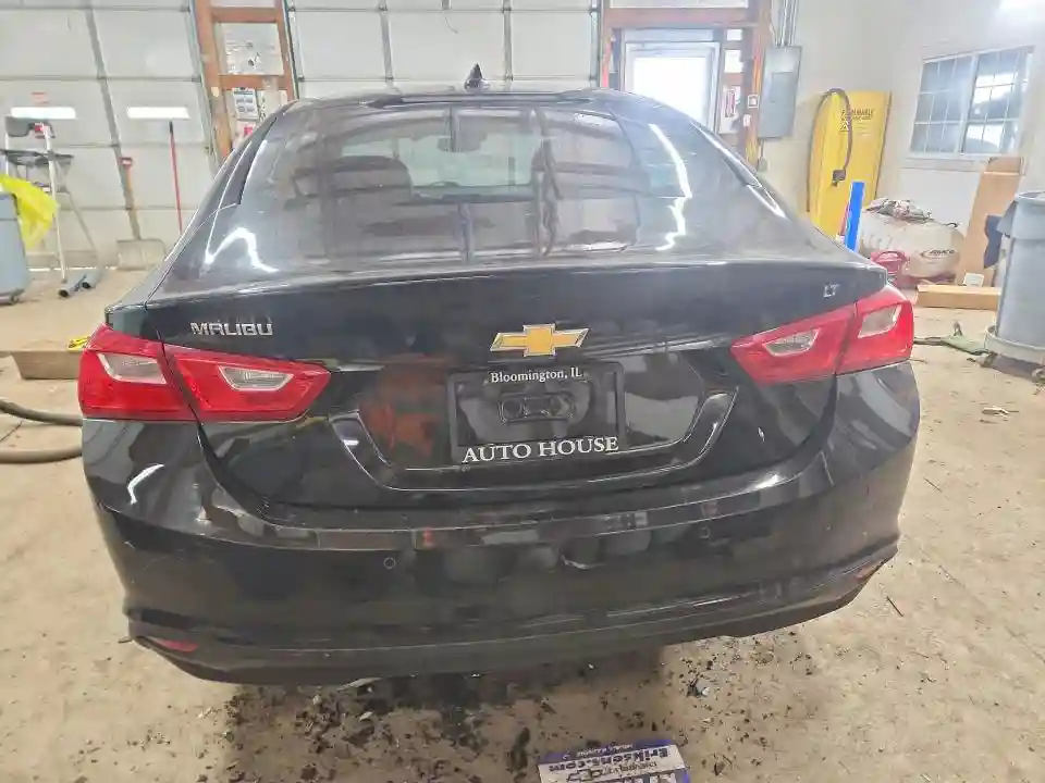 1G1ZD5ST3JF152720 2018 CHEVROLET MALIBU-5