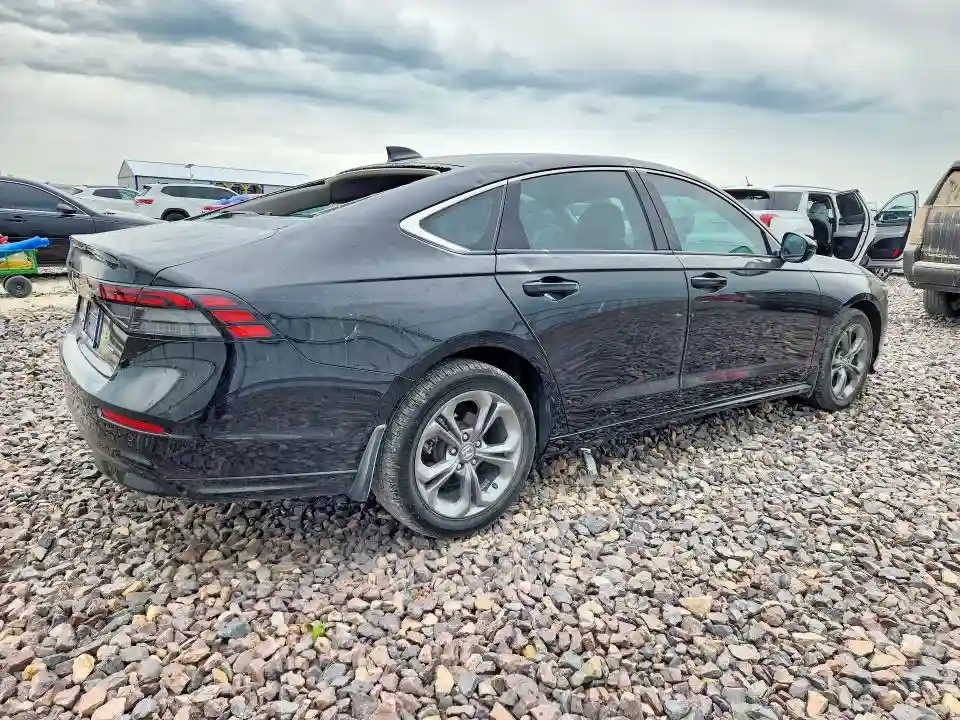 1HGCY2F60PA066664 2023 HONDA ACCORD-2